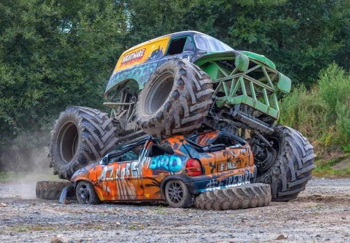 Monster Truck inkl. CarCrashing - Meppen, Quaderlebnis in Meppen 